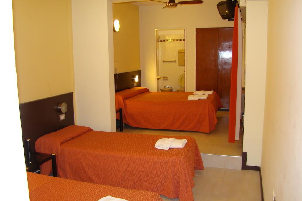 Hotel Temu Villa Carlos Paz Rom bilde
